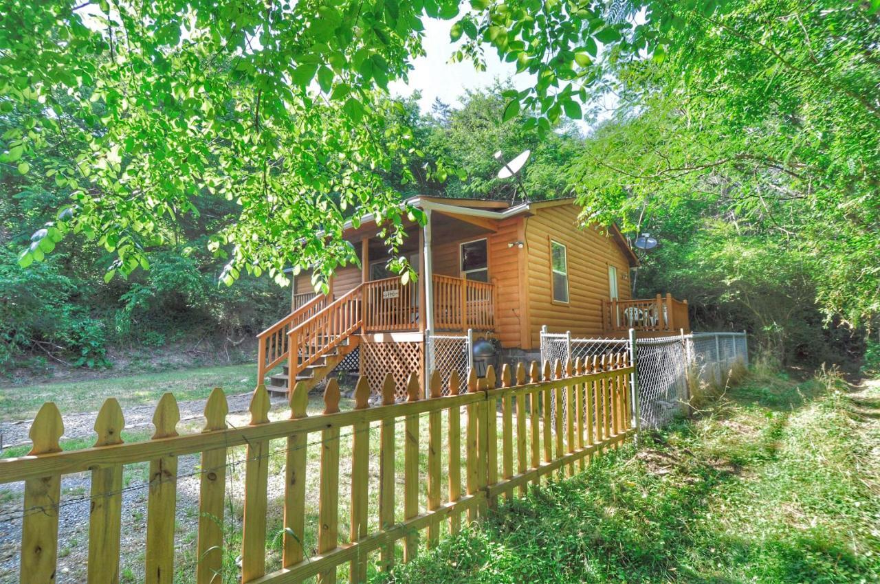 Remodelled Cabin! Great Location! Sevierville Eksteriør bilde
